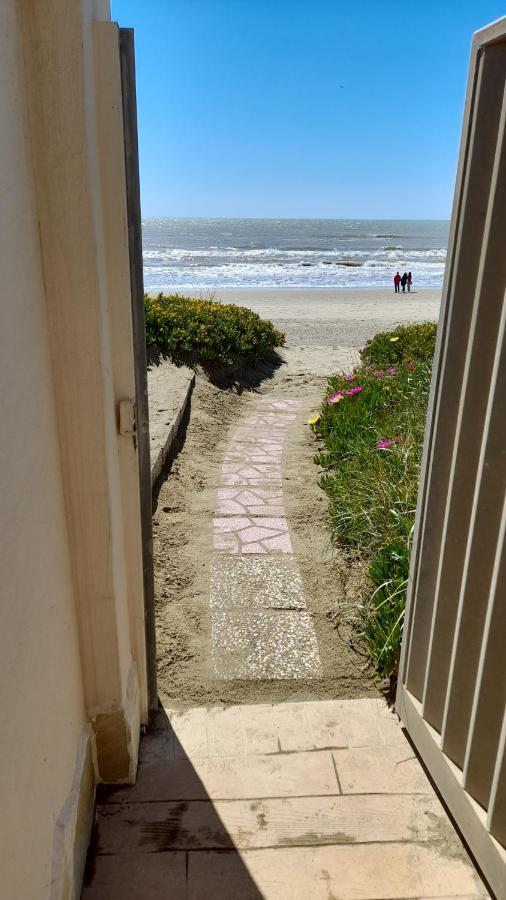 טורביאניקה Casa Roberto Beach מראה חיצוני תמונה